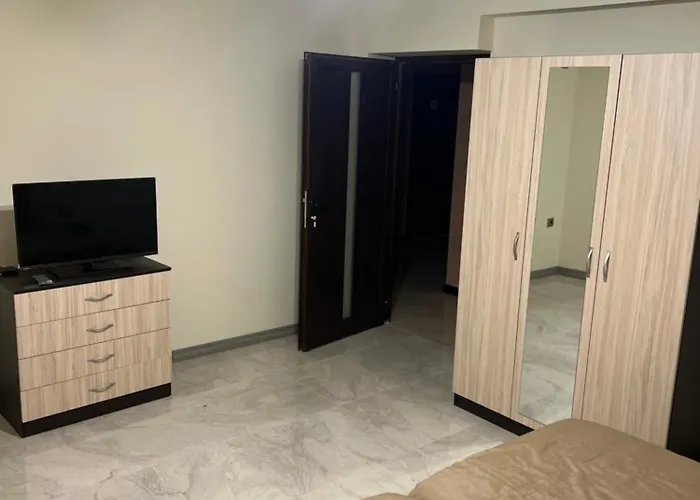 Flat ホームステイ